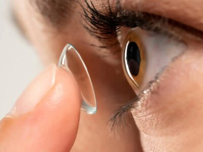 Больше никаких неудачных примерок: как 3D-принтеры создают линзы, точно повторяющие форму глаза