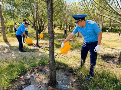 «Заң мен тәртіп – жауапты азаматтың өмір салты»: елордада «Жасыл ел» жастарымен кездесу өтті