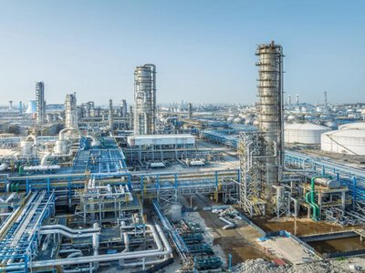  НПЗ в российском Башкортостане остановил работу после атаки украинских дронов – Reuters 
