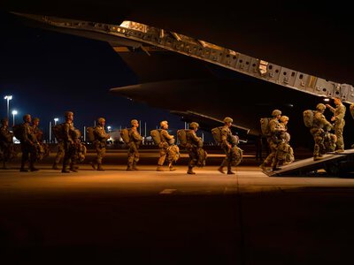 Высадка десанта и не только: Пентагон рассматривает ряд военных сценариев в отношении Кубы, — CBS News