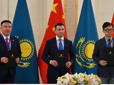  Казахстан и Китай подписали соглашения на $15 млрд 