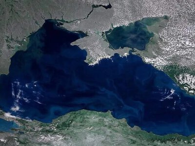 Мадьяр подтвердил поражение еще 11 судов теневого флота - показал видео