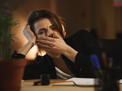Как сосредоточиться без кофе: простой трюк для мозга