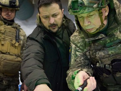 У Зеленского прямо сейчас обсуждают отставку Сырского, – СМИ