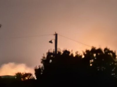 Керчь всю ночь атаковали дроны: под ударом оказались железная дорога, нефтебаза и подстанция (видео)