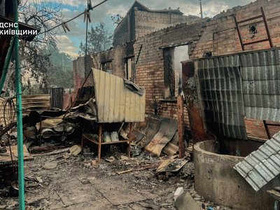Под взрывами и босиком: дети сняли на видео, как спасались в Вишневом