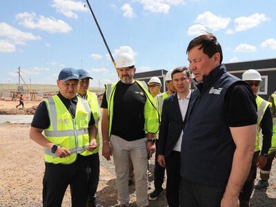 Аким области ознакомился с реконструкцией пункта пропуска «Алимбет» на казахстанско-российской границе
