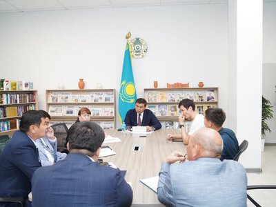 ТҮРКІСТАНДА ОБЛЫС ТҰРҒЫНДАРЫНЫҢ ЖЕКЕ МӘСЕЛЕЛЕРІ ТЫҢДАЛДЫ