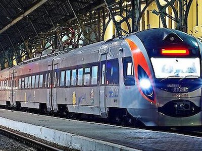 Нові правила виїзду до Польщі: змінився процес перевірки пасажирів міжнародних потягів