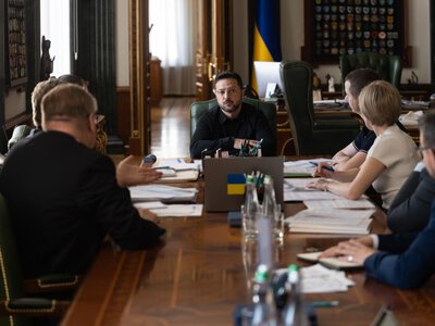 Архивы СБУ и эксгумации: как Украина планирует улучшить отношения с Польшей, — Зеленский