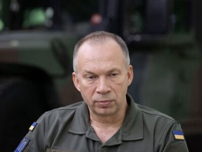Офицерская солидарность против политического хаоса: командующие ВМС и ДШВ выступили в защиту Сырского после увольнения Федорова