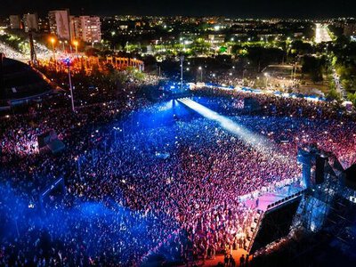 Главный концерт лета: 65 тысяч человек собрал День металлурга в Темиртау