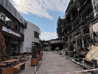 Как Лукьяновка в Киеве приходит в себя после ракетного удара: фоторепортаж