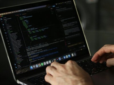 В Украине существенно выросли зарплаты тестировщиков: кто получает больше всего