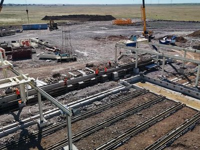 В Аршалынском районе строится современное предприятие по выпуску строительных материалов