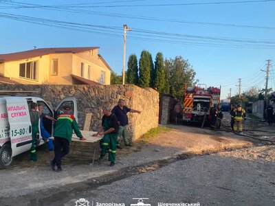 У Запоріжжі комунальники закрили вибиті вікна у 25 будинках