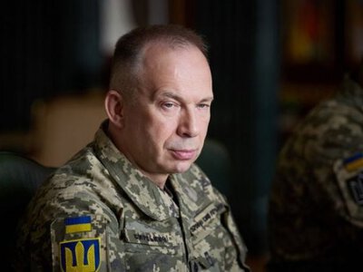 Кадровые тряски в ВСУ: Зеленский изучает замену Сырского на фоне масштабных протестов