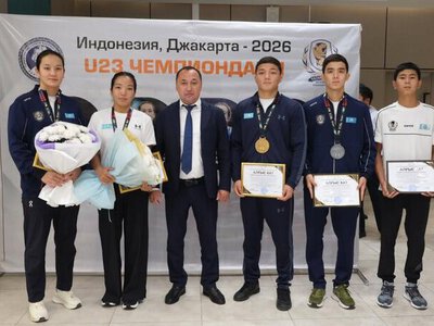 ТҮРКІСТАНДЫҚ БОКСШЫЛАР АЗИЯ ЧЕМПИОНАТЫНАН 2 АЛТЫН ЖӘНЕ 2 КҮМІС МЕДАЛЬМЕН ОРАЛДЫ