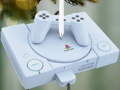 Hallmark превратила PlayStation в рождественскую игрушку: культовая консоль с подсветкой и легендарным звуком запуска