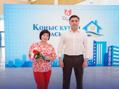 НОВЫЕ КВАРТИРЫ, НОВЫЕ ПЕРСПЕКТИВЫ: В ШЫМКЕНТЕ СЕМЬЯМ ВРУЧИЛИ КЛЮЧИ