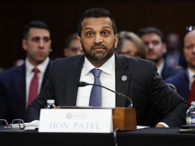 Трамп поддерживает контакты с Путиным: с какой целью глава ФБР планирует посетить Россию