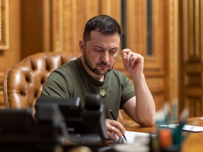  Советник Зеленского сообщил о «фактически решающей встрече» по кадровым вопросам 