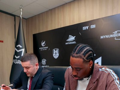 Buyurun, Fuller ilə 1+1 illik müqavilə imzaladılar - FOTOLAR