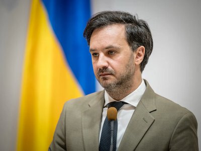Настолько же секретная, насколько и неважная - Тихий о встрече экс-чиновников Германии и рф в Баку