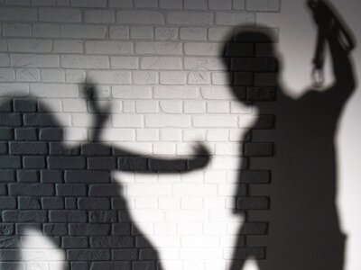  Побои и сталкинг: что нужно знать о борьбе с домашним насилием в Казахстане 