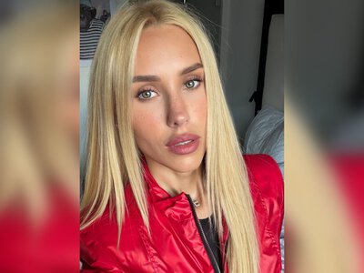 Считала семьей: Даша Квиткова сделала болезненное признание о том, что ей изменили (фото)