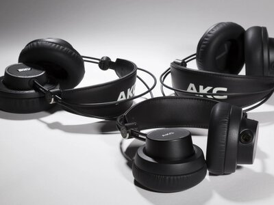 Наушники AKG: что выбрать для дома и студии