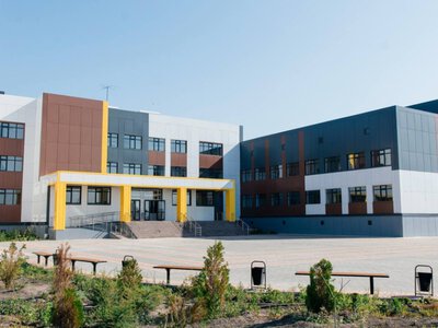  Аким поручил завершить строительство школ в Атырауской области к началу учебного года 