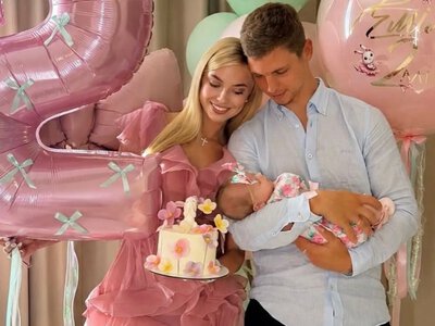 Жена Валерия Бондаря очаровала фанатов нежными личными фото с дочкой и мужем