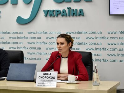  Суд в очередной раз продлил обязательства нардепке Скороход 