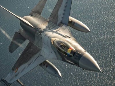 Румунський F-16 вперше збив безпілотник, який залетів на територію країни