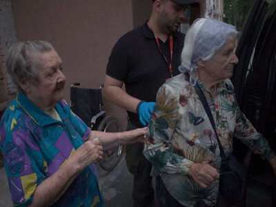 Эвакуированные жители Донецкой области получают долговременный сестринский уход в больницах Украины