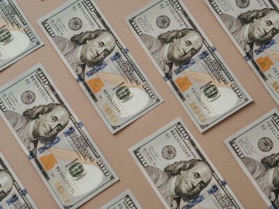 Новая неделя начнётся с подешевения: официальный курс валюты на 27 июля