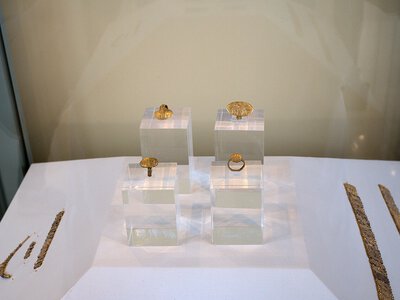 Як почистити золоті прикраси в домашніх умовах