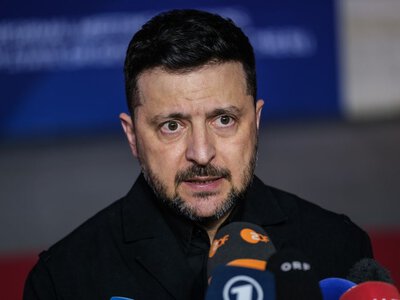 Россия проводила съемку американских объектов в Заливе перед ударами Ирана, d/ Зеленский