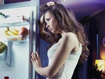 Щільні перекушування перед сном можуть довести до серйозних порушень