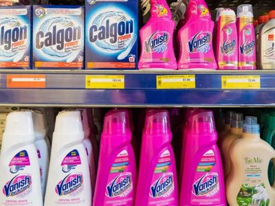 Производитель Durex Strepsils и Vanish уходит из России