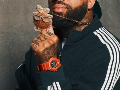 Casio представила лимитированные G-Shock в ярком дизайне, вдохновленном культовым спорткаром и рэпером Larry June