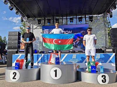 Əli Rzazadə qızıl, Riad Abbaszadə bürünc medal qazandı