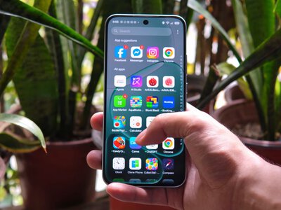 Недорогой смартфон с батареей на 10 000 мАч: новинка Oppo официально анонсирована (фото)