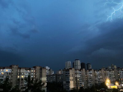 После жары в Украине резко изменится погода: где пройдут грозы и станет прохладнее, — Диденко