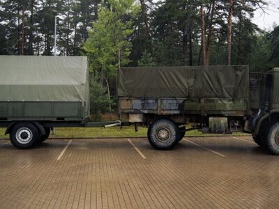 Латвийская компания передала ВСУ прицеп для быстрого развертывания километра концертины