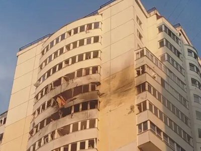 В Москве заявили о массированной атаке дронов, в Подмосковье горит склад логистической компании