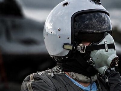Пилот 114-й бригады за один вылет уничтожил четыре бронированные машины рф