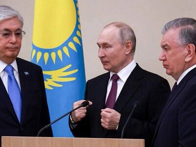  Путин поручил пересмотреть договор о поставках оружия с Казахстаном 