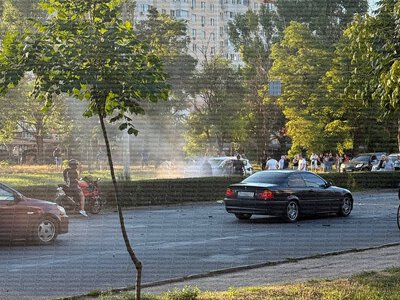 В Одессе за день взорвались два автомобиля: один человек погиб, расследование ведет СБУ (видео)